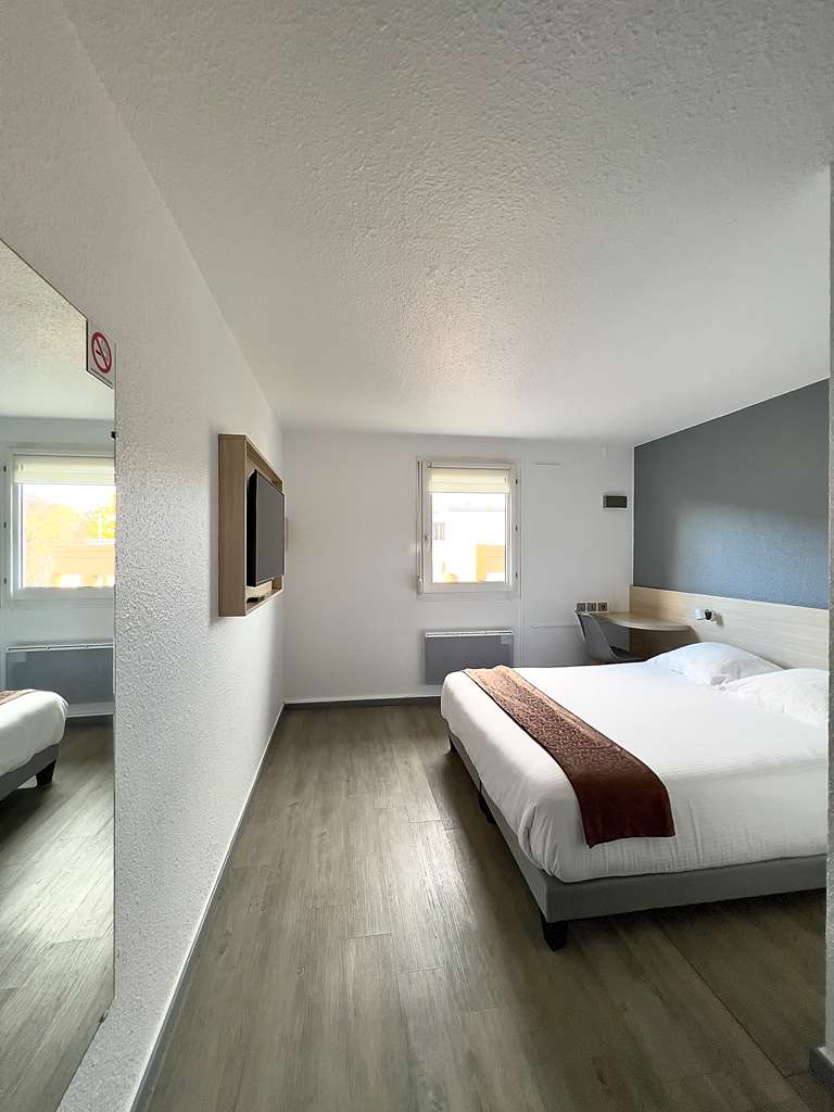 Kyriad Direct Reims Bezannes in Reims, France