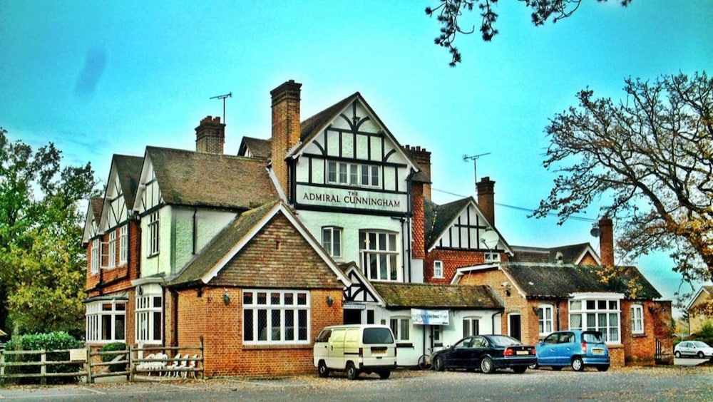 The Admiral Cunningham Hotel — Bracknell — photo 2
