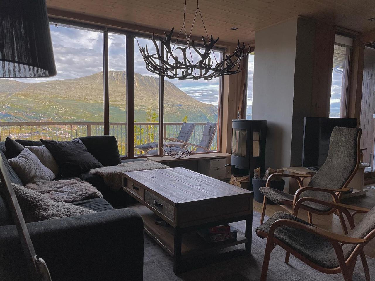 Gaustatoppen Lodge Mountain View Gaustablikk — 4-Star Luxury Hotel in Rjukan, Norway