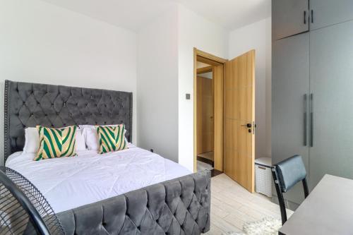 Modern executive three bedroom apartments with swimming pool fully fitted gym and breathtaking city views which offers luxury and comfort in kilimani