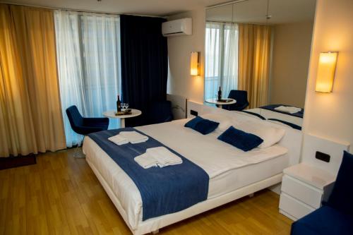 Beautiful apartments near the sea ORBI CITY N2