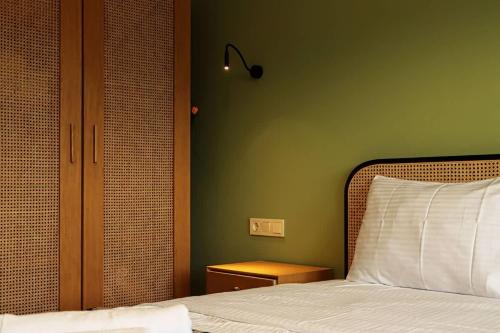 Chic 1BR Apt in Moedani complex By Wehost