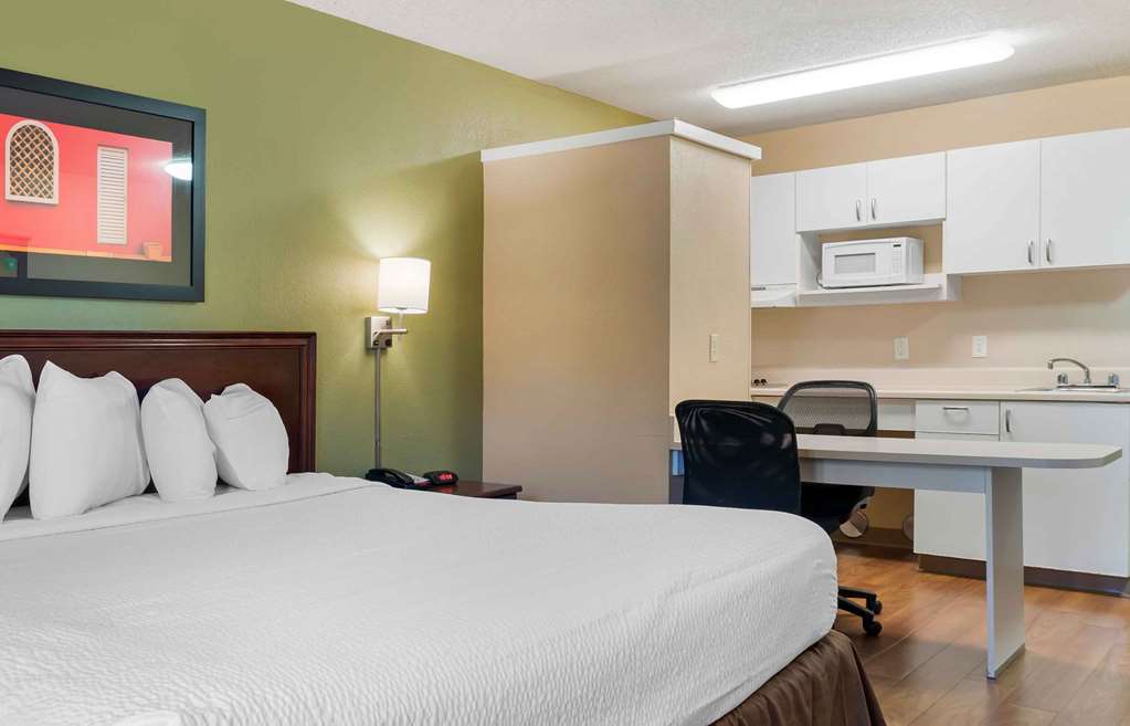 Extended Stay America Select Suites Detroit Novi Haggerty Rd - photo 7