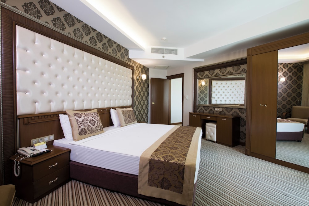 Grand Altuntas Hotel — Aksaray