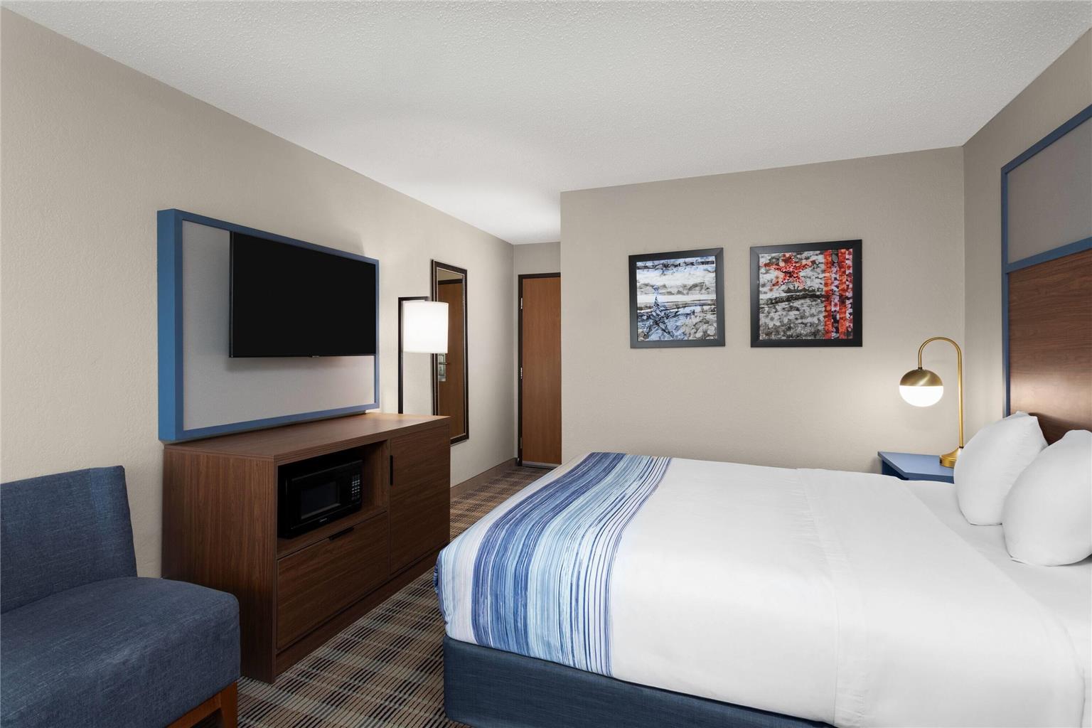 AmericInn by Wyndham Roseau - photo 45