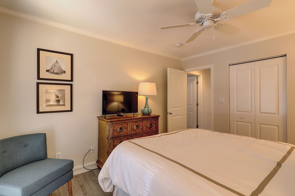939 Cutter Court at Sea Pines Resort - photo 4