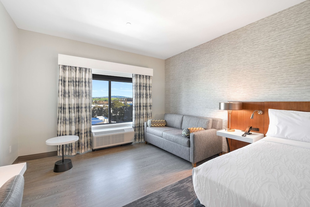 Hilton Garden Inn Fremont Milpitas - photo 15