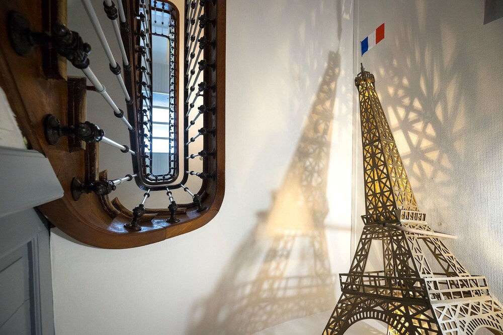 Hotel de Paris - carbon neutral hotel in La Rochelle