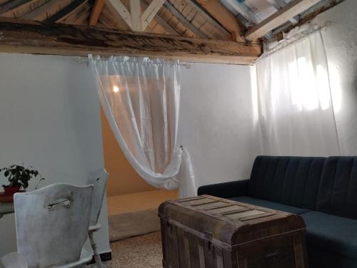 Casita Pueblo Eden Lm — hotel in Alcala De Los Gazules