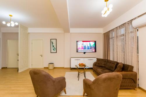 Central Comfort Place l