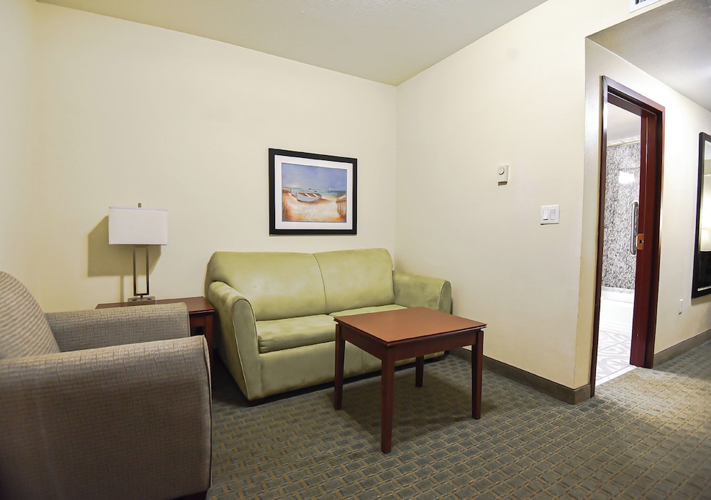 Holiday Inn Express & Suites Cocoa by IHG - photo 41