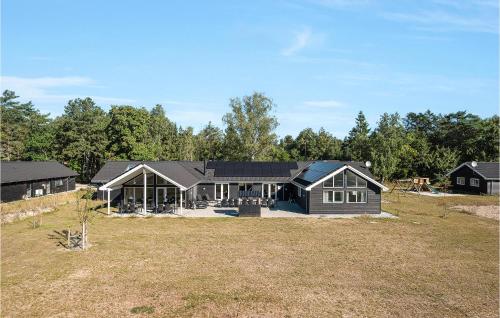 Cozy Home In Frederiksværk With Sauna — 5-Star Luxury Hotel in Frederiksvaerk, Denmark