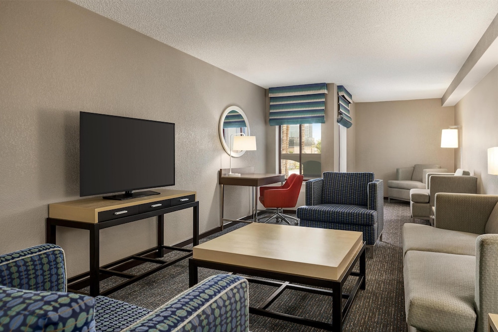 Hampton Inn Tropicana - photo 25