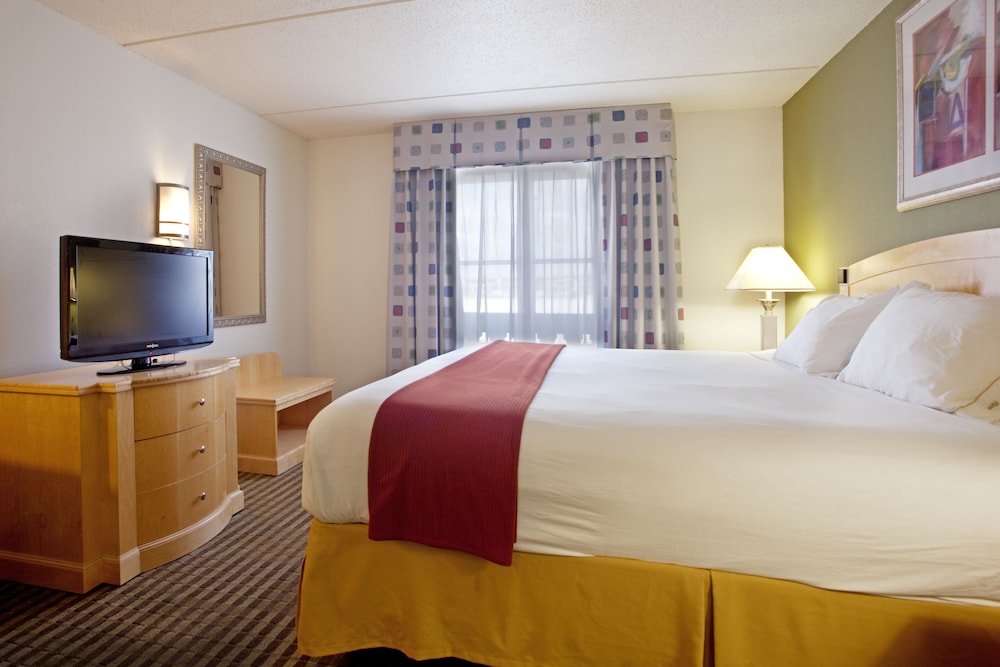 Holiday Inn Express Hotel & Suites Mooresville Lake Norman by IHG - photo 21