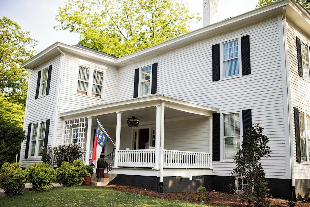 The Trott House Inn - photo 43