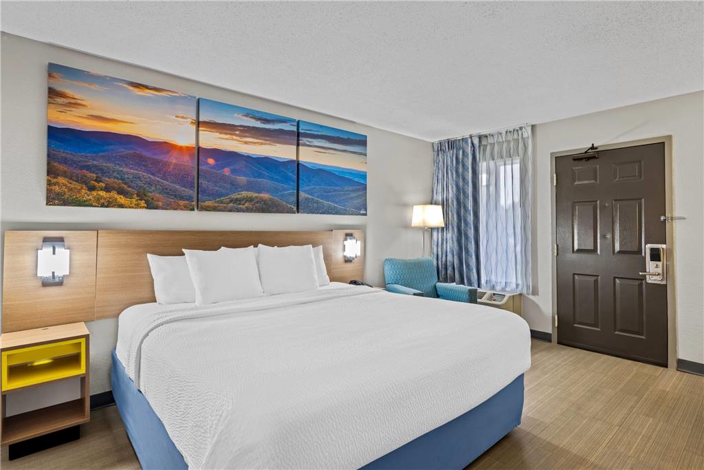 Days Inn by Wyndham Chattanooga Hamilton Place - photo 24