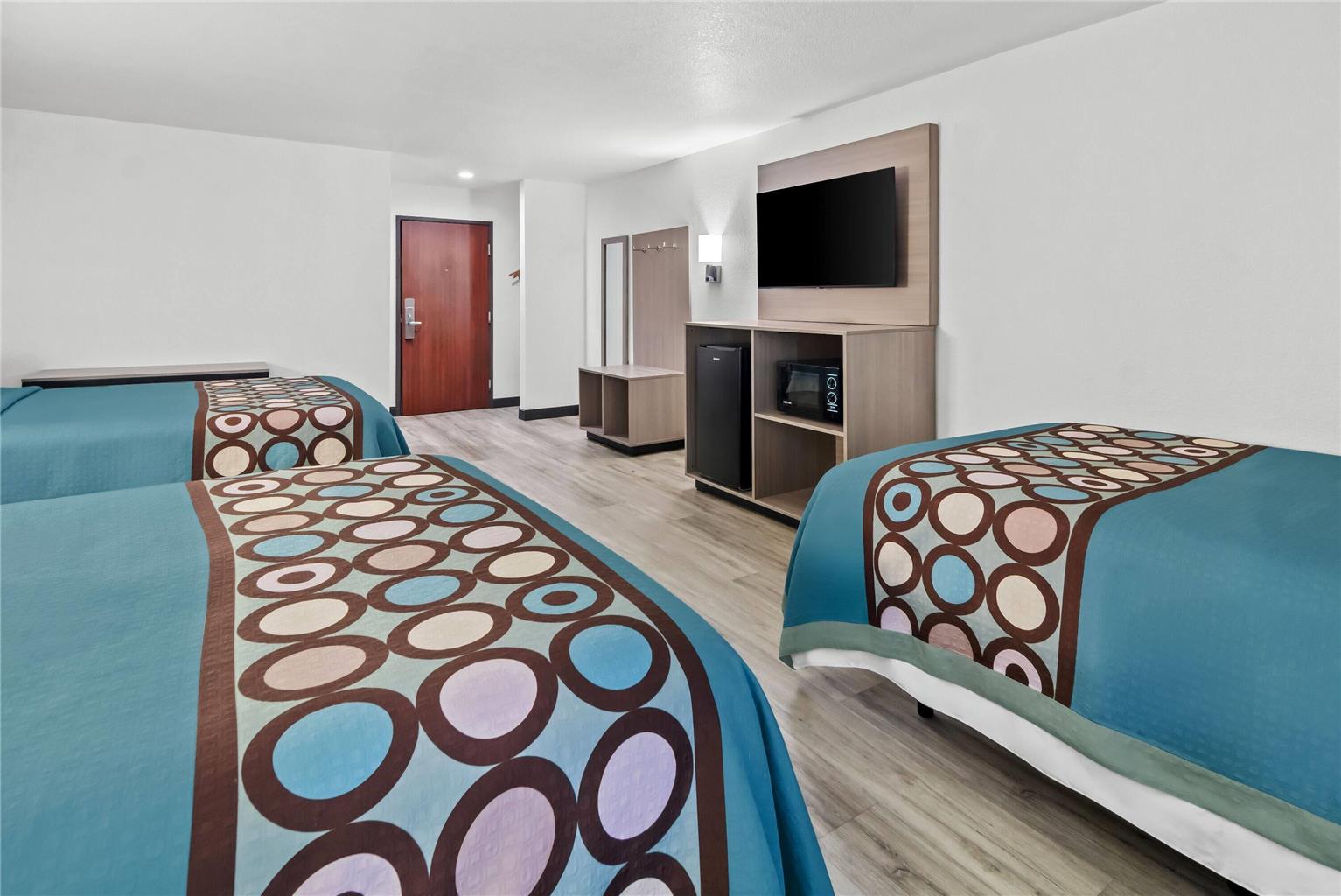 Super 8 by Wyndham Weatherford - photo 22