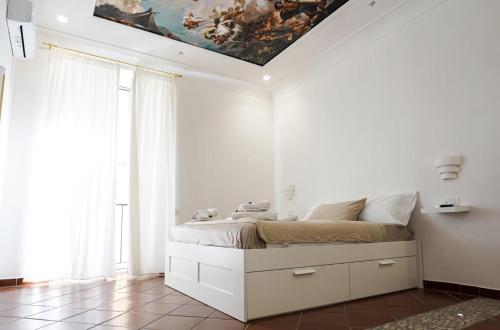 The Renaissance — 4-Star Luxury Hotel in Naples, Italy