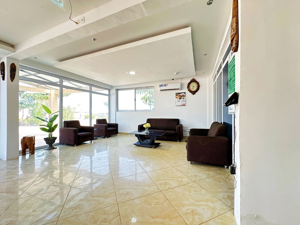 Fanco Hotel — Wa — photo 3