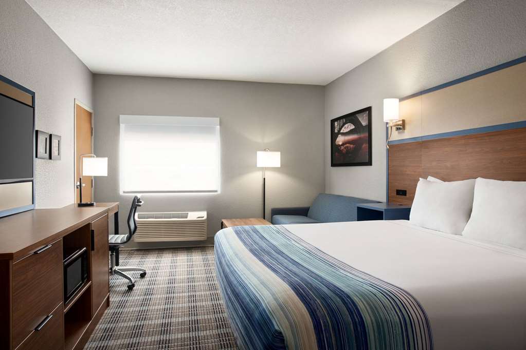 AmericInn by Wyndham Branson & Conference Center - photo 30
