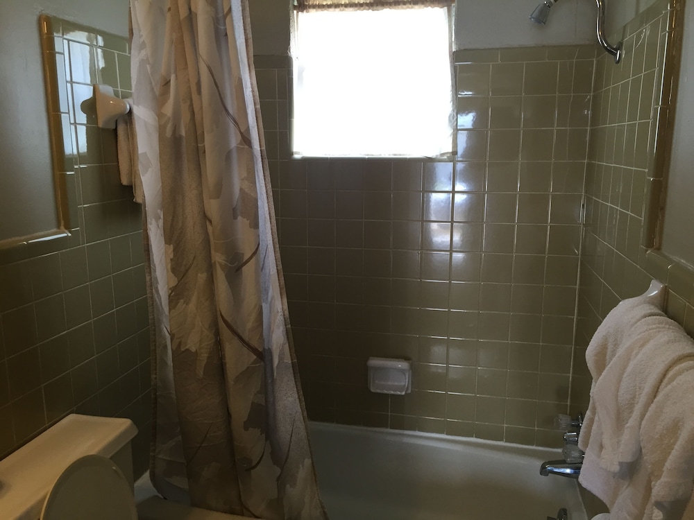 High Tide Motel - photo 21