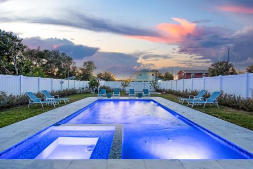 The Delray Twin Cottages Retreat 4 Bedrooms Heated Pool And Spa Oasis — Delray Beach