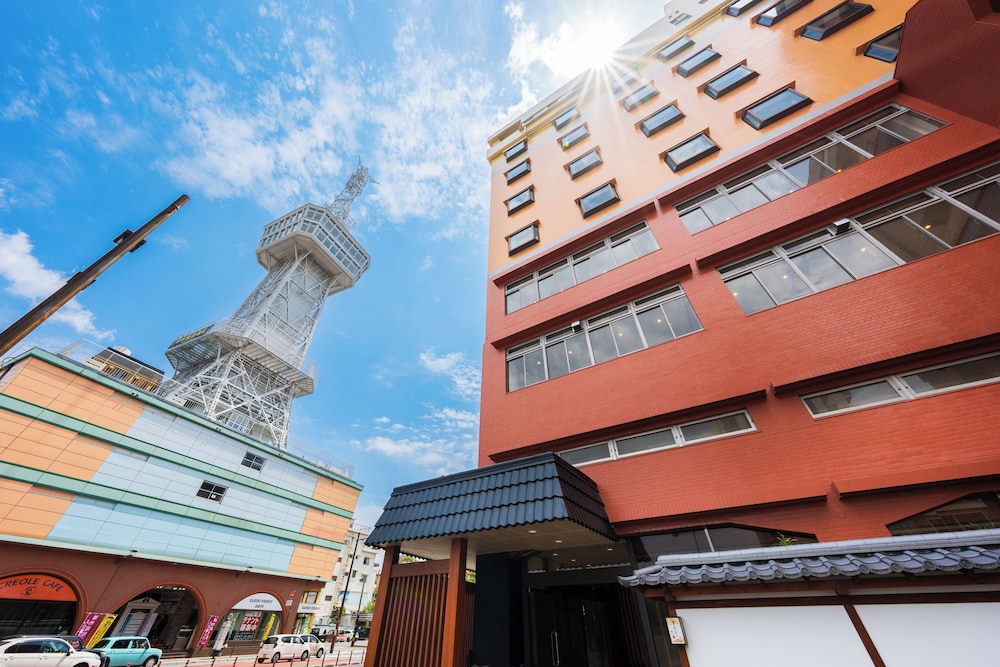 BeppuOnsen Hotel Sansenkaku in Beppu, Japan