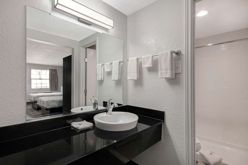 Studio 6 San Antonio Tx Northwest Medical Center - photo 17