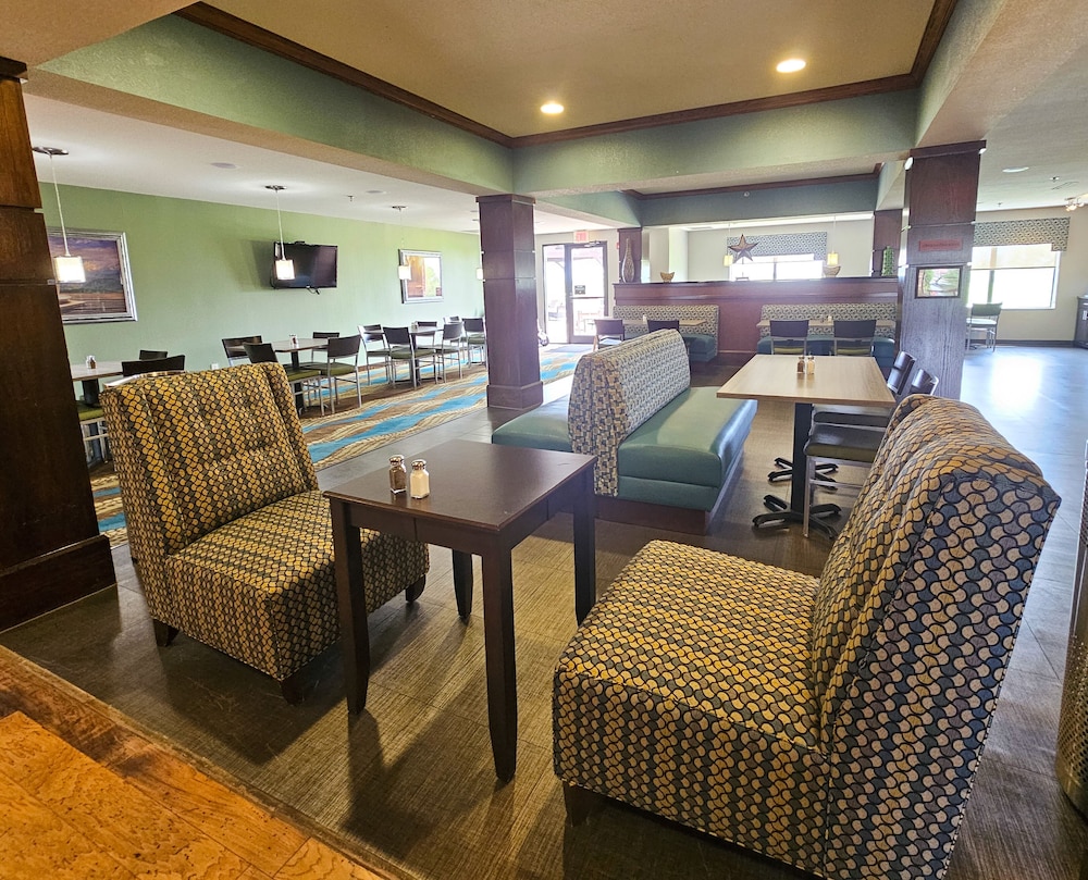Buffalo Run Casino & Resort - photo 18