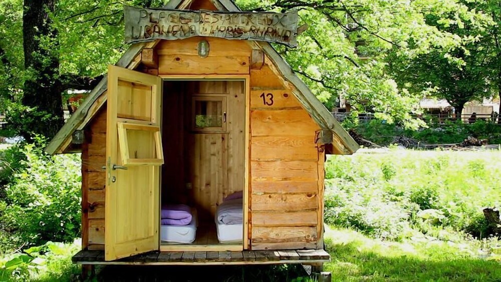 Eko selo Boracko jezero in Konjic, Bosnia and Herzegovina