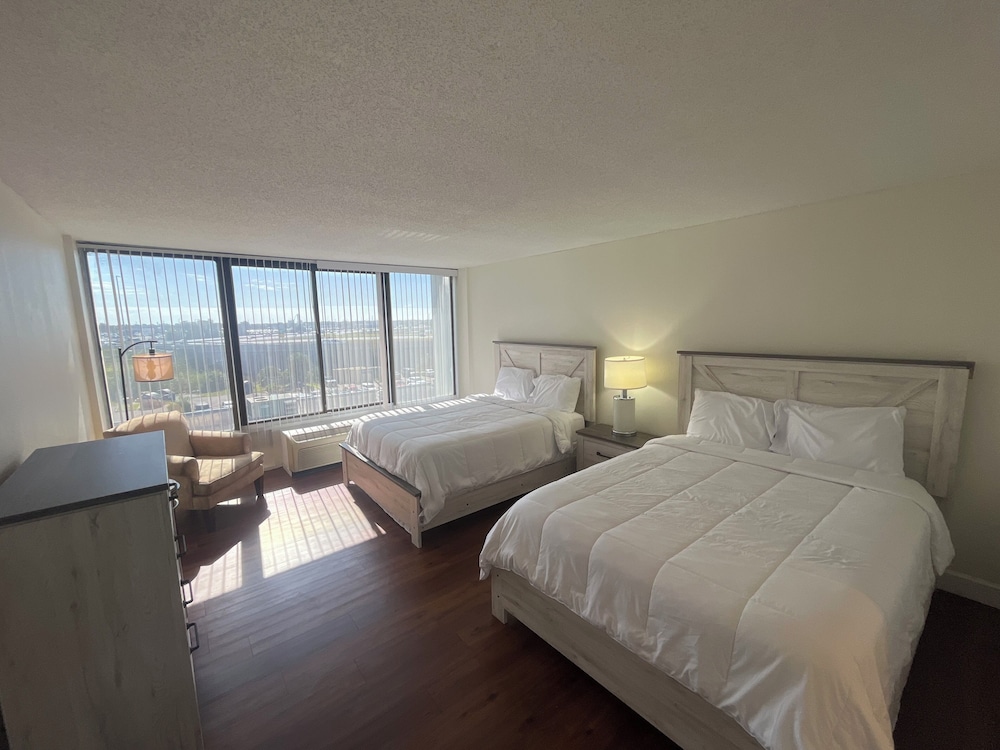 The View Studio Suites and Event Venue - photo 10