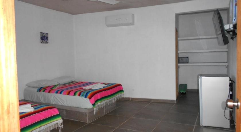 Hotel Las Olas Zicatela — Brisas De Zicatela — photo 2