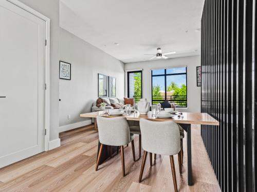 Incredible New Modern Magnolia Townhome in Fort Worth, United States