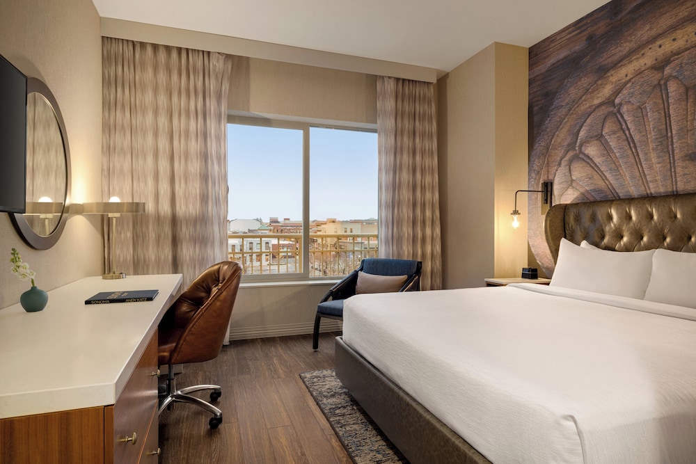 Hotel Indigo Naperville Riverwalk by IHG - photo 25