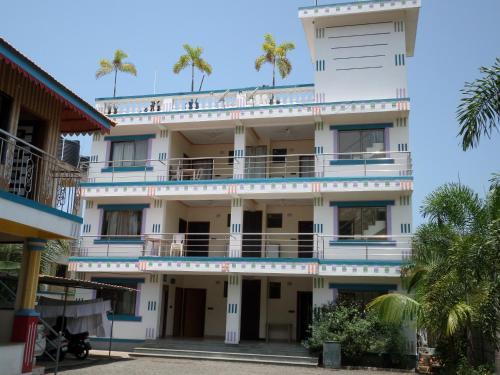 Akash Beach Hotel pet-friendly hotel Nandgaon