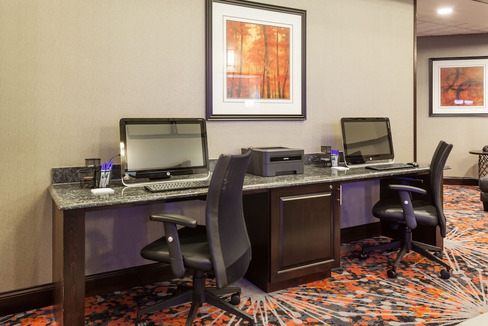Holiday Inn Express Hotel & Suites Rapid City by IHG - photo 18