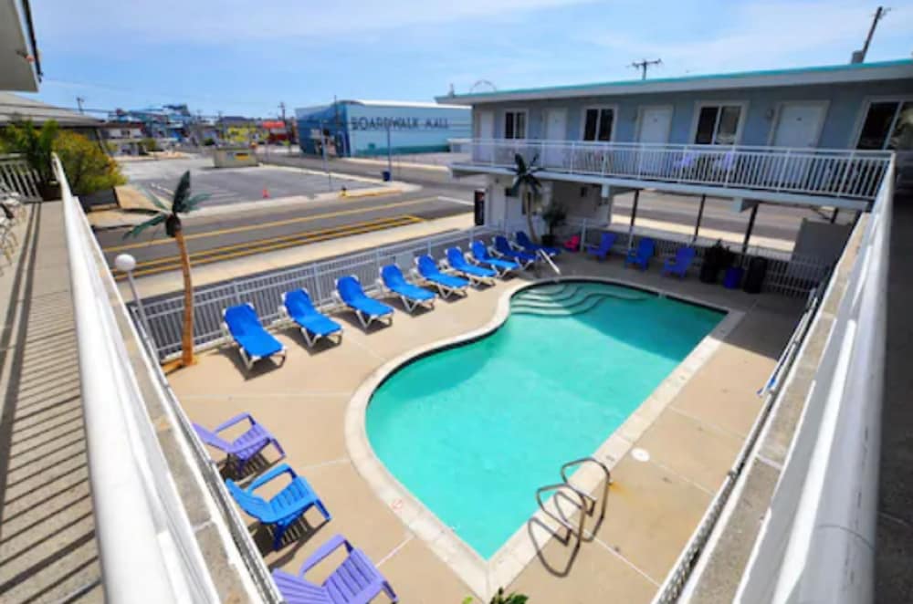Stardust Motel - carbon neutral hotel in Wildwood