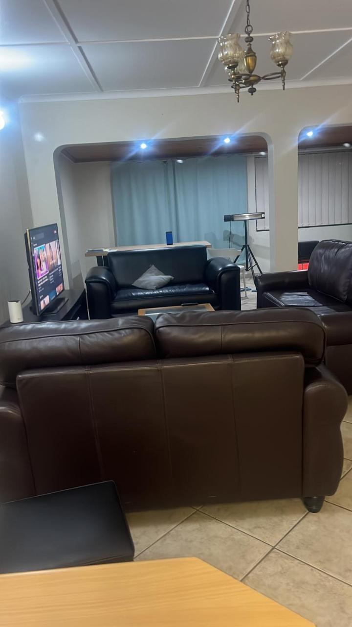 Tesco Accommodation - last minute hotel in Port Elizabeth