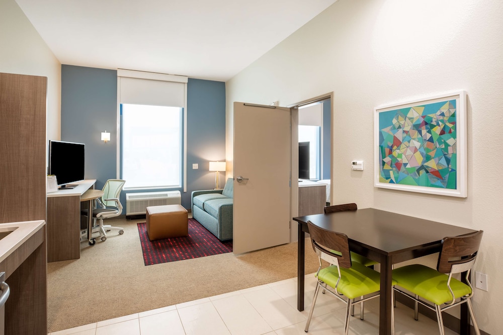 Home2 Suites by Hilton Houston IAH Airport Beltway 8 - photo 8