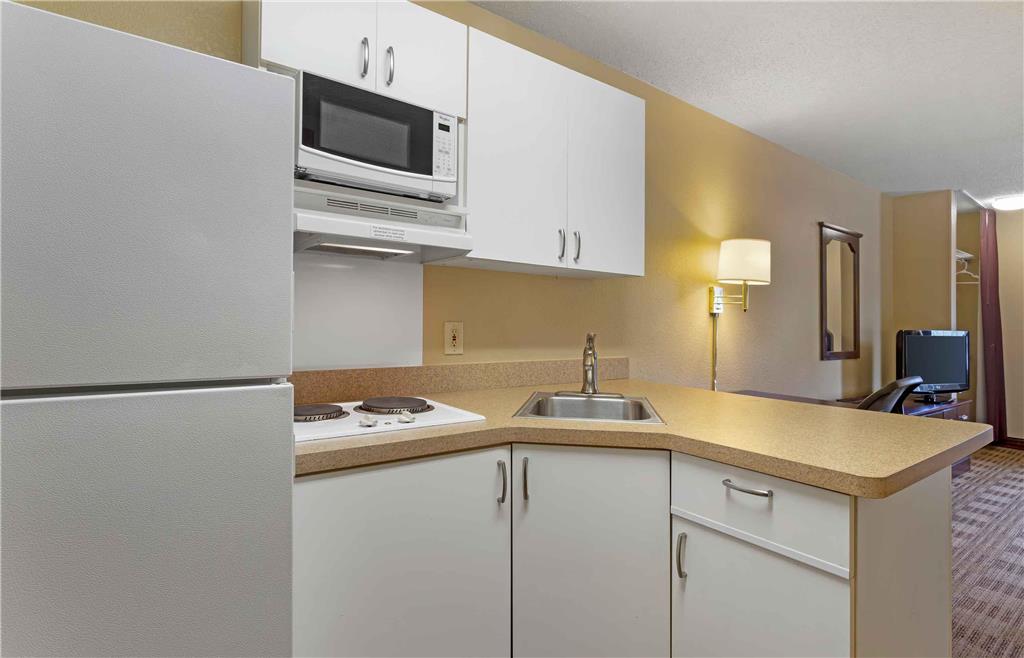 Extended Stay America Suites Houston NASA Johnson Space Ctr - photo 22