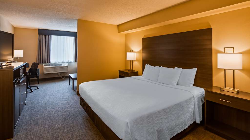 Best Western East Towne Suites - photo 17