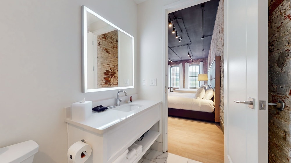 Studio 154 Luxury Hotel - photo 113