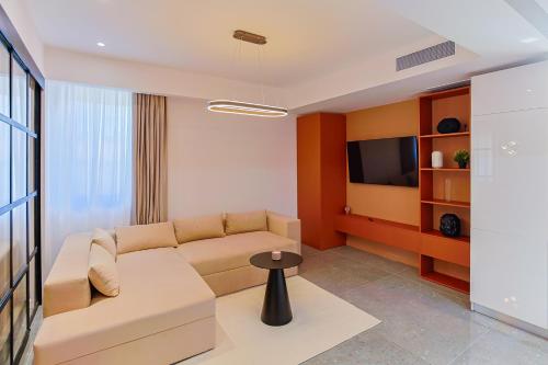 Juno New Boutique Building Apartment with fee based Parking — 4-Star Luxury Hotel in Bucharest, Romania