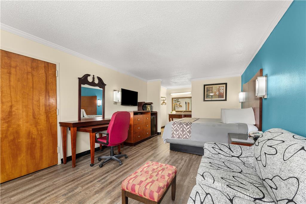 Americas Best Value Inn and Suites Aberdeen - photo 10