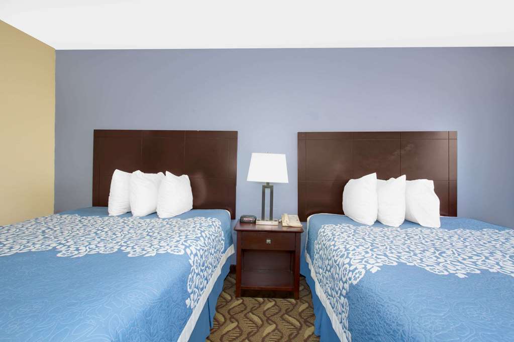 Days Inn by Wyndham North Platte - photo 4