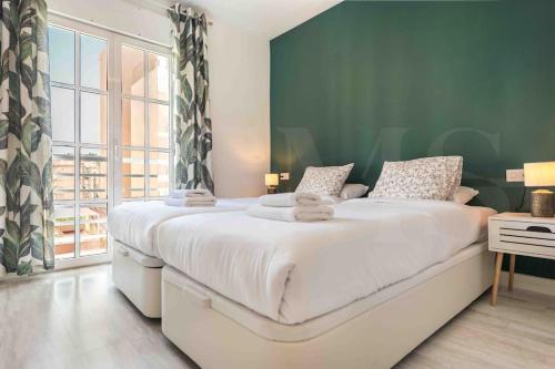 NEW Spacious & authentic apartment by REMS — 4-Star Luxury Hotel in Malaga, Spain