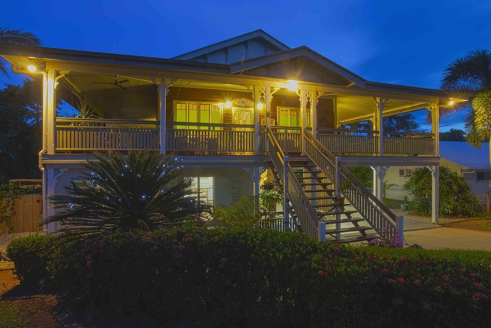 Driftwood Bed and Breakfast — 4-Star Luxury Hotel in Mission Beach, Australia