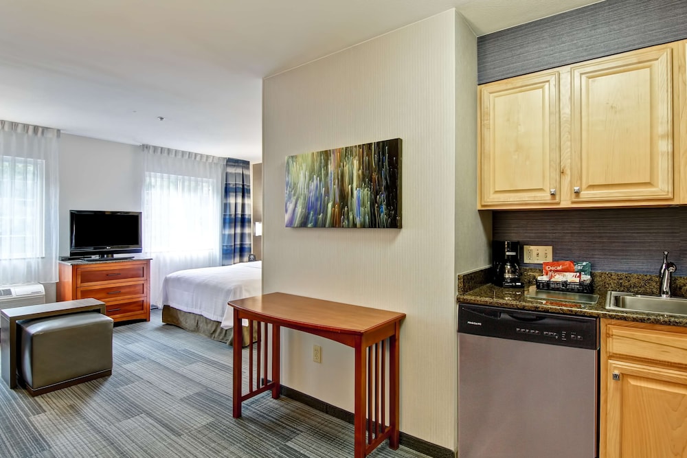 Homewood Suites by Hilton Stratford - photo 11