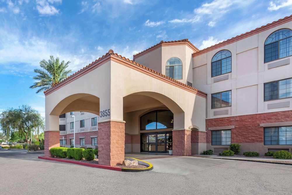 Hilton Vacation Club Varsity Club Tucson - photo 58
