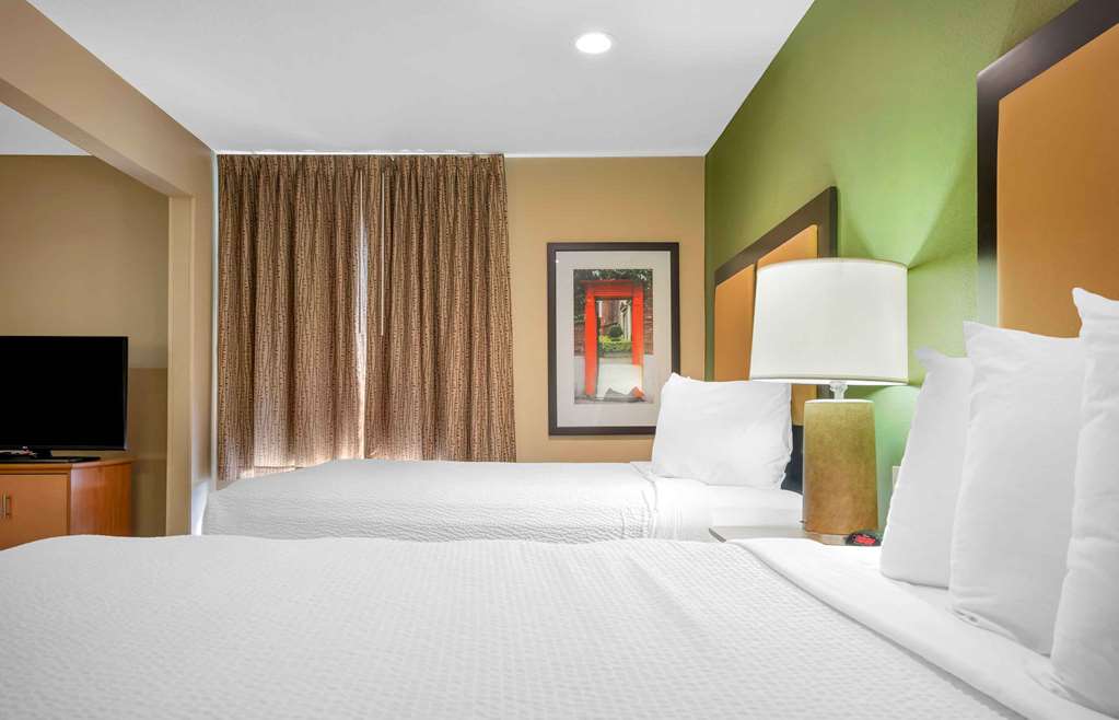 Extended Stay America Suites Pittsburgh Airport - photo 25